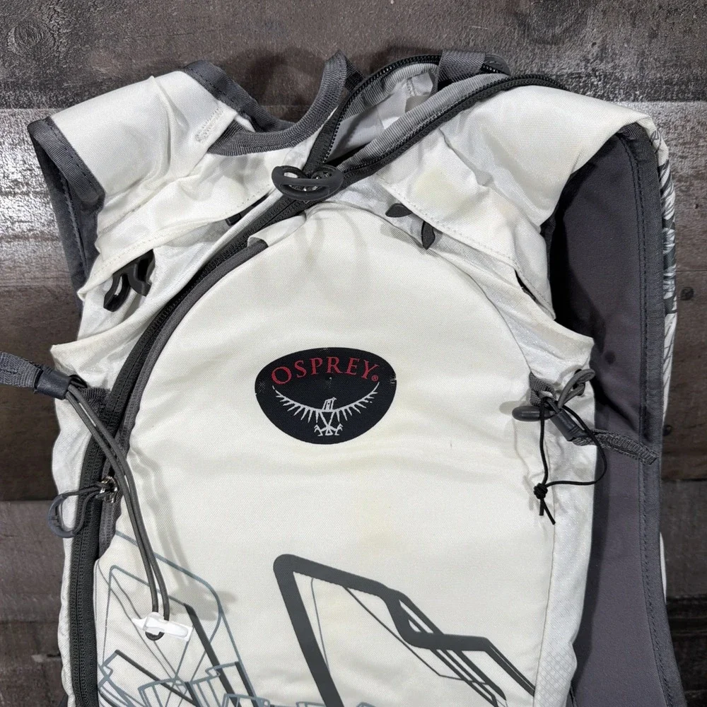 Osprey Karve 6 Backpack H2O Gray & White Sports Hiking